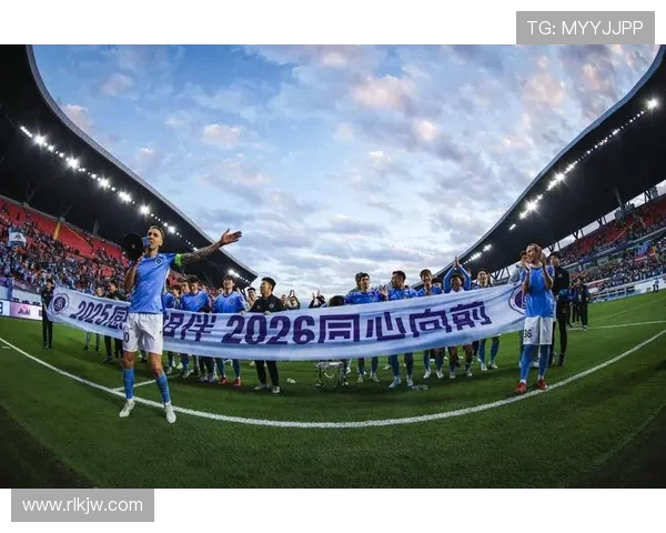 成都中超对新鹏城四战不败三球均进