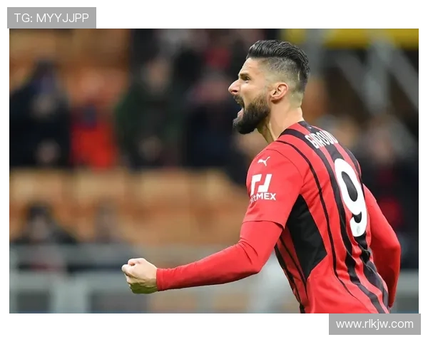 帕努奇:米兰需顶级中锋才能称雄 帕努奇:米兰需顶级中锋才能称雄